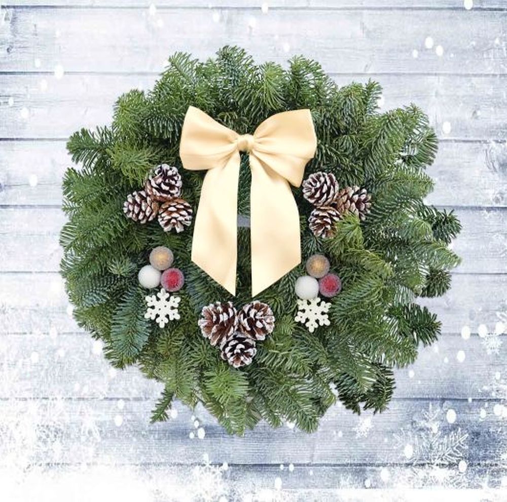 Winter Snowflakes Wreath 10 inch