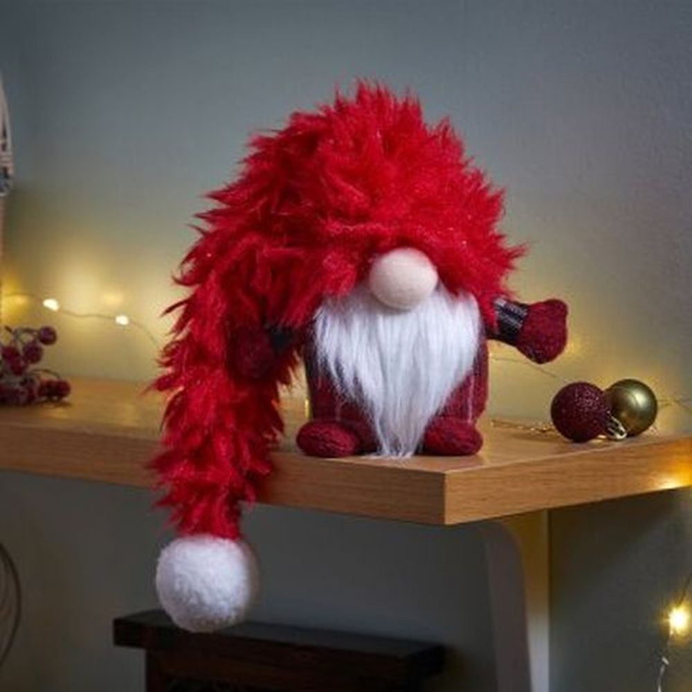 Super Furry Winter Wilfred - Red