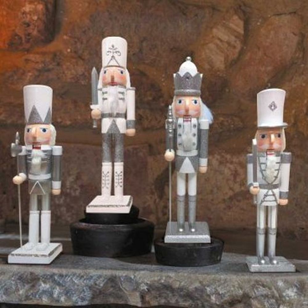Nutcracker - Silver/White