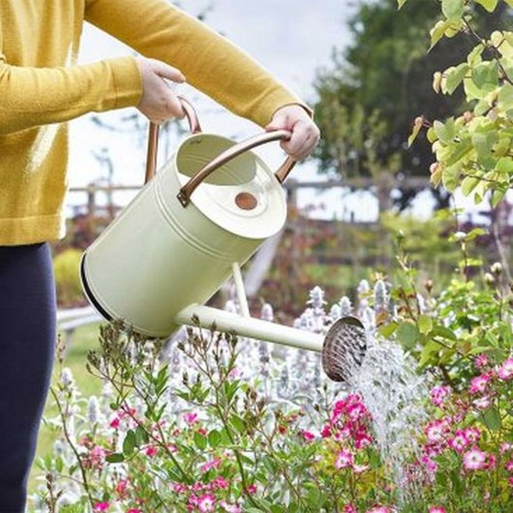 Watering Can 9L, Cream