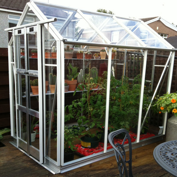 Elite Compact 4’5" x 4’3" Greenhouse