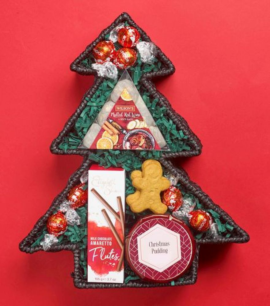 Fosters Christmas Tree Hamper