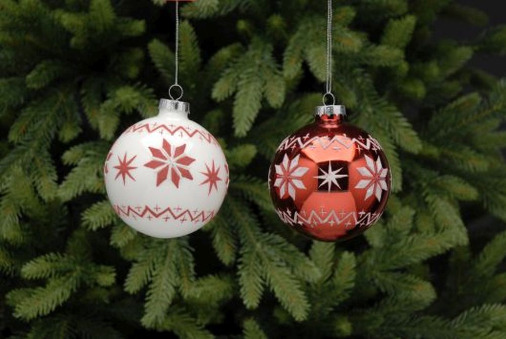 8cm skandi pattern balls