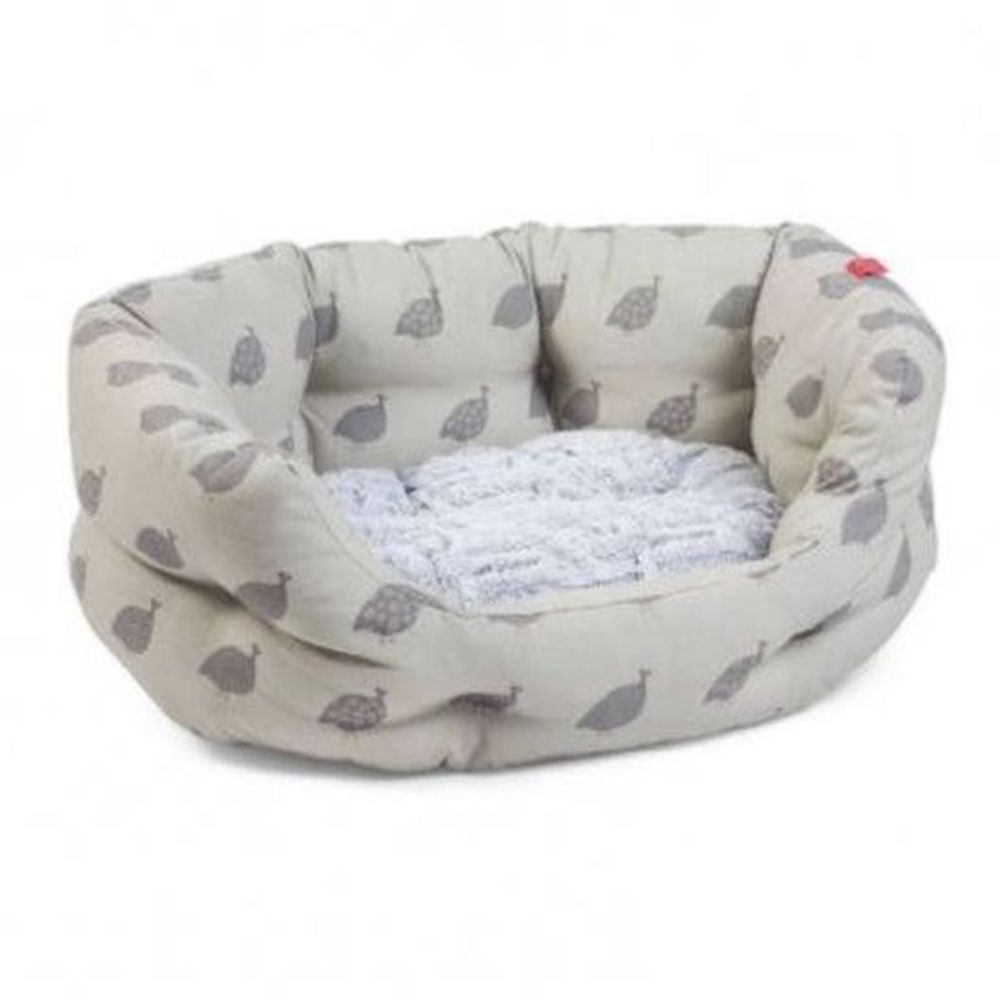 Feathered Friends M Oval Bed