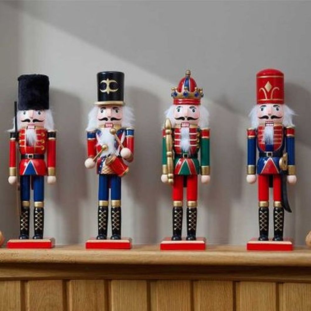 Nutcracker Large