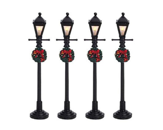 LEMAX GAS LANTERN STREET LAMP, SET OF 4, B/O (4.5V)