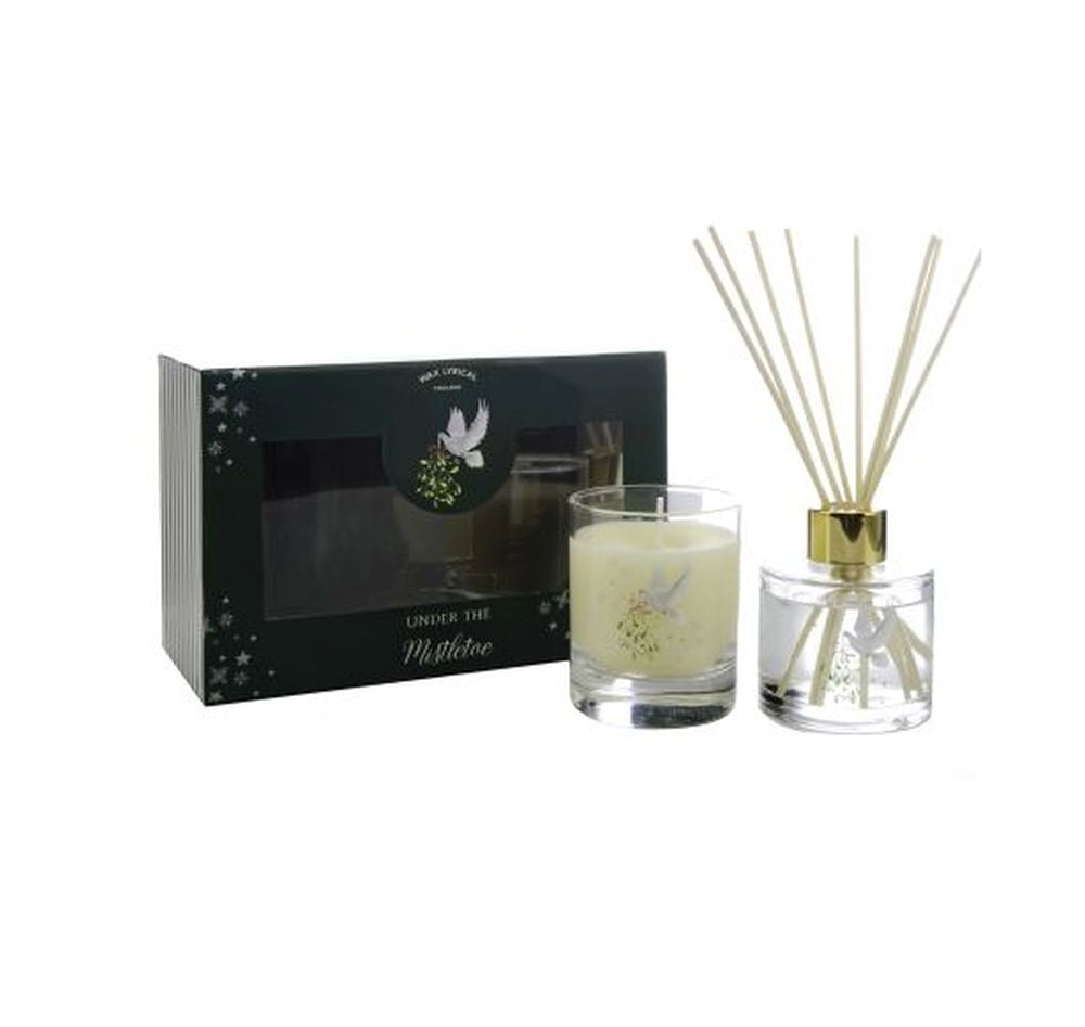 GIFT SET UNDER THE MISTLETOE